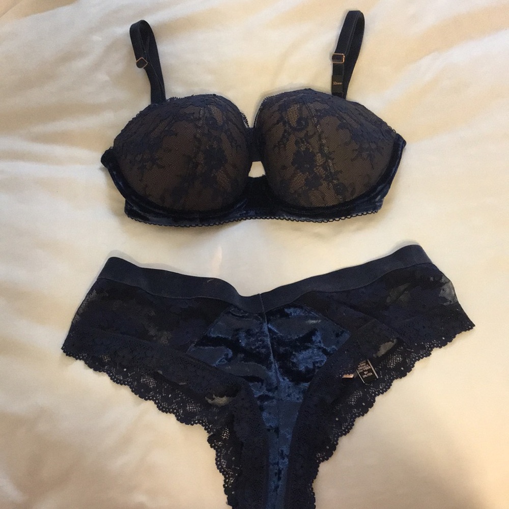NEW Victoria’s Secret Dream Angels bra & panty set